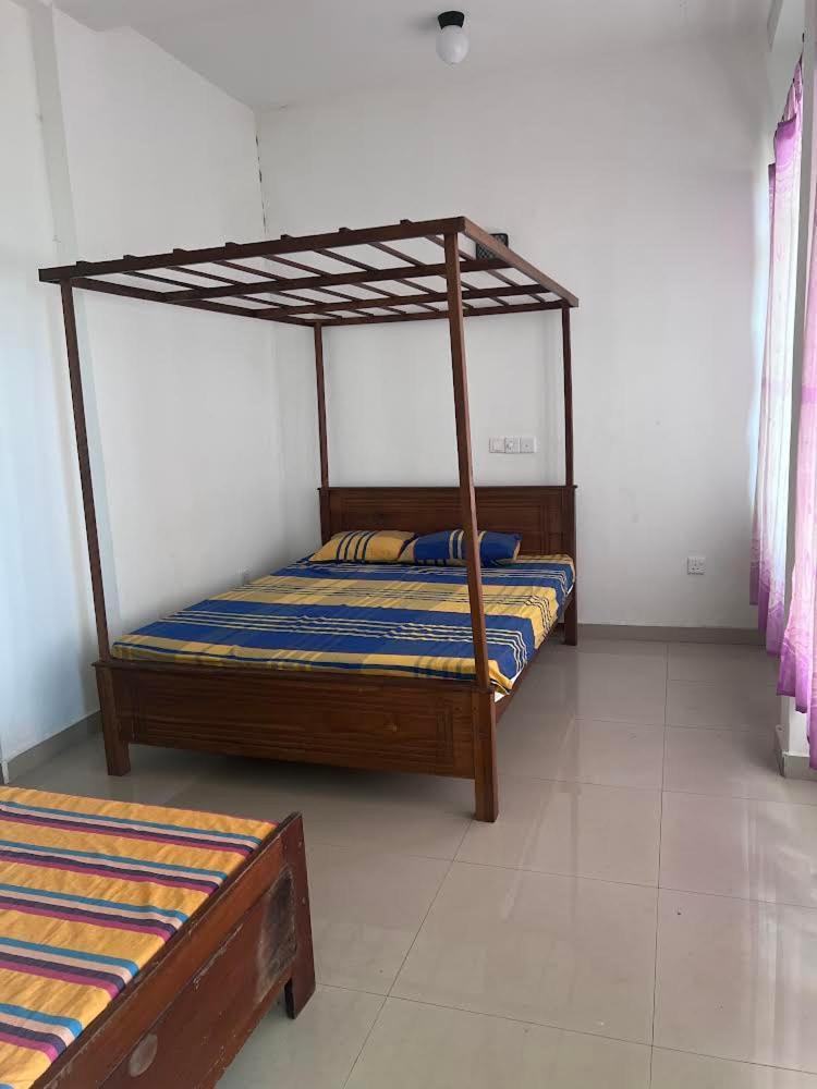Beach Paradise Hotel Matara Bagian luar foto